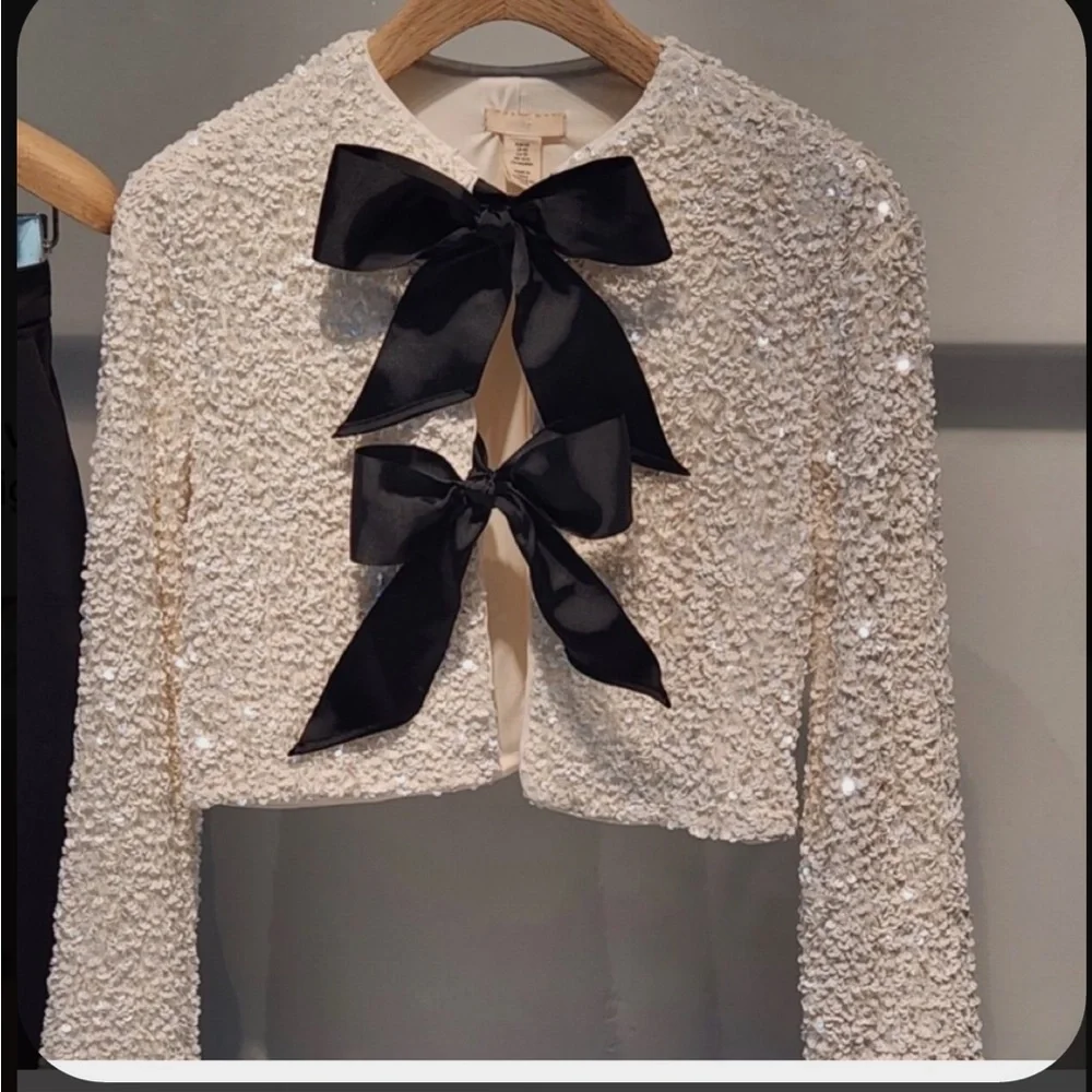 H&M viral bloggers fav white sequin black bow ribbon tie front cardigan / blouse - Picture 3 of 13